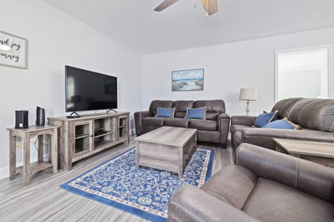 Nature's Coast Retreat House in Spring Hill