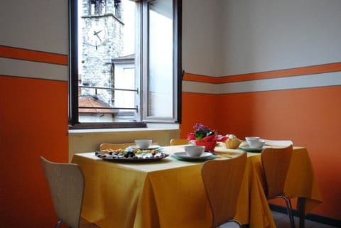 Buffet breakfast, Italian breakfast, Italian breakfast