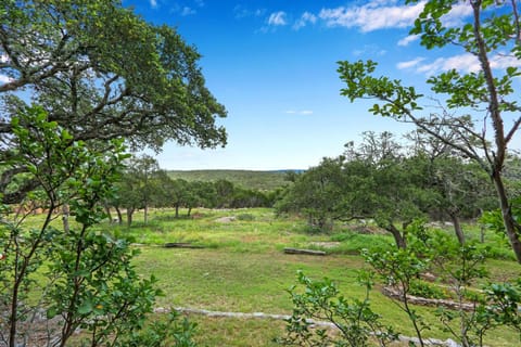 Rocky Mountain House in Canyon Lake