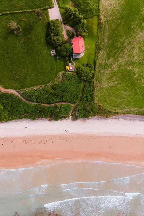 Property building, Natural landscape, Beach, Sea view