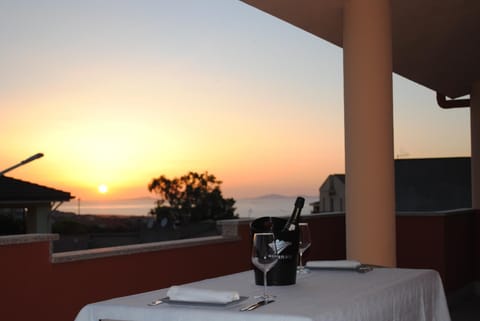 Natural landscape, View (from property/room), Sea view, Sunrise