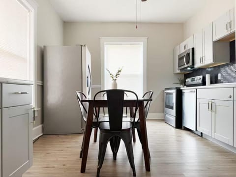 Cherry Street Retreat Apartment in Evansville