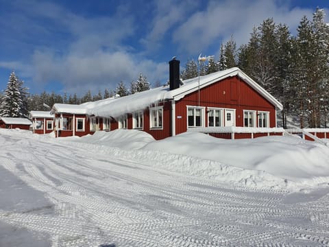 Property building, Winter