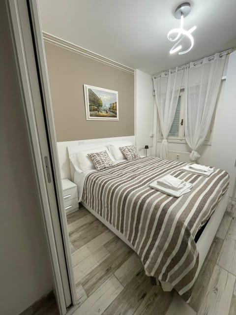 Varenna by Foot (no Taxi / Car needed) Apartment in Varenna