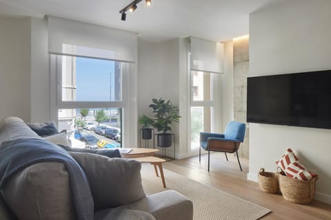 TV and multimedia, Living room, Sea view