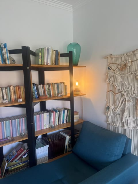 Activities, Living room, Decorative detail