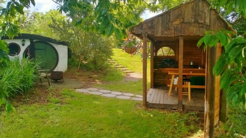 Dining area, Garden view