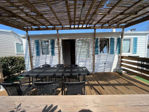 Camping Europcamping Campground/ 
RV Resort in Roquebrune-sur-Argens