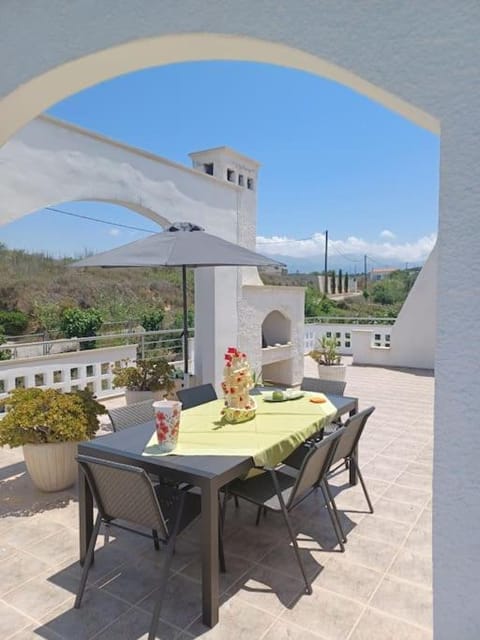 Natural landscape, Balcony/Terrace, Balcony/Terrace, Dining area