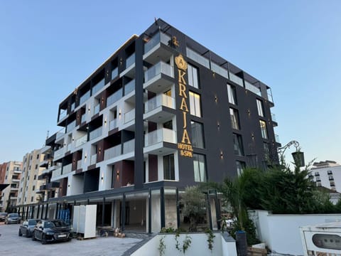 Property building, Day, Neighbourhood, City view, Street view, Location, Parking