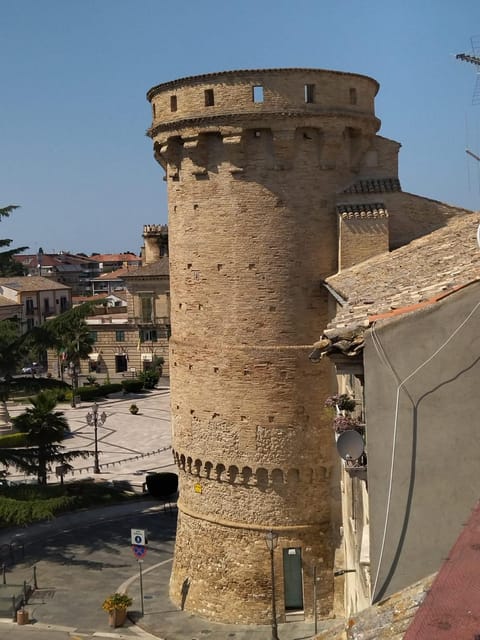 Day, Landmark view, Location