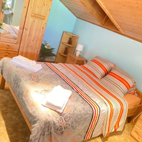 window on the green Apartment in Province of Brescia