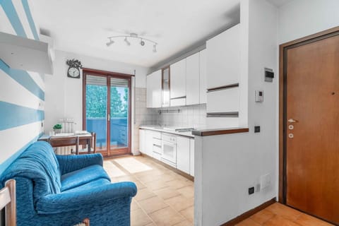 Kitchen or kitchenette, Living room, Dining area, pet friendly