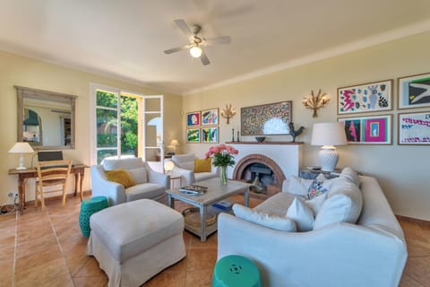 Villa Francesca Beautiful villa with sea view and swimming pool! Villa in Villefranche-sur-Mer