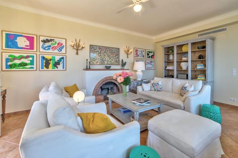 Villa Francesca Beautiful villa with sea view and swimming pool! Villa in Villefranche-sur-Mer