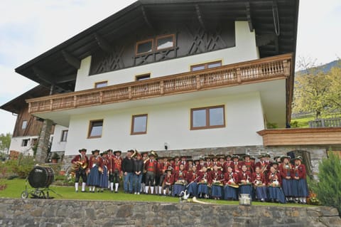 Bergbauernhof-Grinzens Apartment in Tyrol