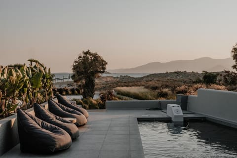 Property building, Nearby landmark, Spring, Day, Night, People, People, People, Natural landscape, Summer, View (from property/room), View (from property/room), Other, Other, Seating area, Beach, Evening entertainment, Autumn, On site, Text overlay, Text overlay, Guests, Guests, Garden view, Garden view, Landmark view, Landmark view, Mountain view, Mountain view, Pool view, Pool view, Sea view, Sea view, Street view, Street view, Area and facilities, Area and facilities, Swimming pool, Swimming pool, Entertainment, Seasons, Time of day, Location, Sunrise, Sunset, children, children, young children, young children, older children, older children, group of guests, group of guests, Quiet street view, Inner courtyard view, concierge, internet, internet