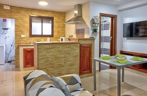 Kitchen or kitchenette, Living room