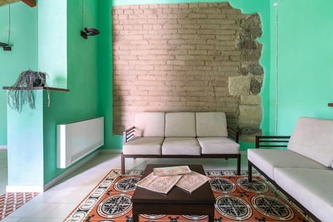 Antica Dimora del Platano - R3832 House in Sardinia