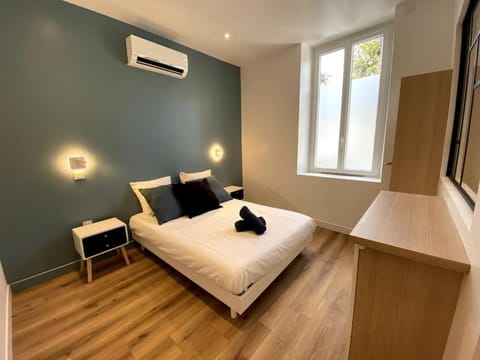 LA PERLE BLEUE, Centre ville Valence,Proche gare Apartment in Valence