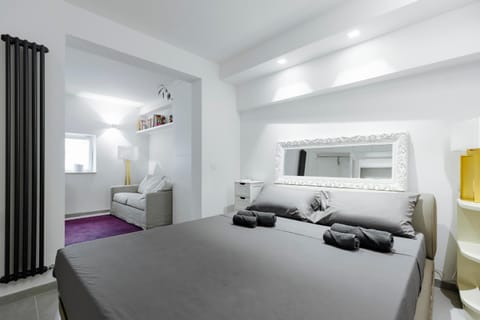 Bed, Photo of the whole room, Bedroom, towels, wardrobe