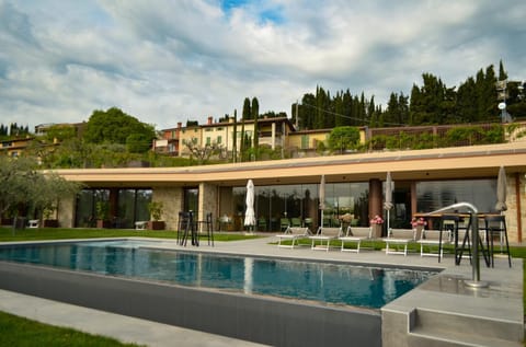 Property building, Swimming pool