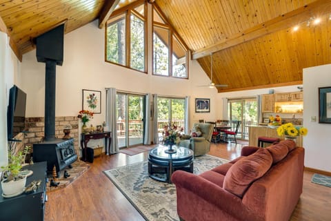 Groveland Vacation Rental about 26 Miles to Yosemite! House in Groveland