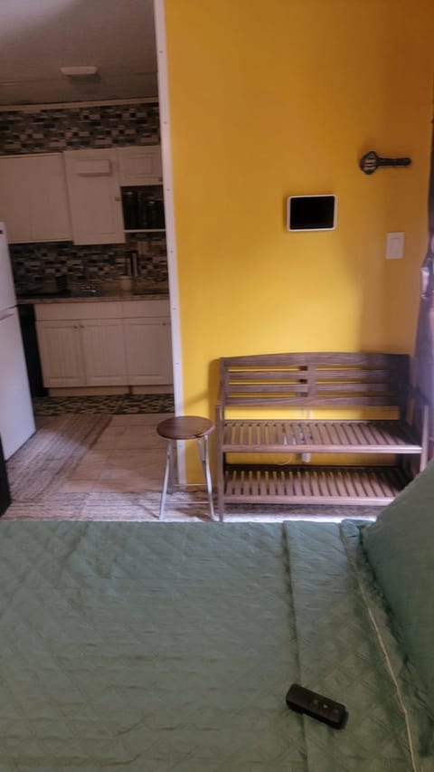 Sunrise Efficiency Vacation rental in Lauderhill