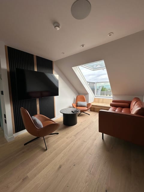Laurieston Penthouse Apartment in Scotland