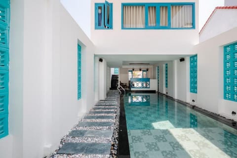Pool view, Swimming pool, Swimming pool