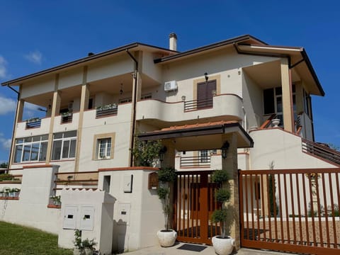 Appartamento IN VILLA House in Abruzzo