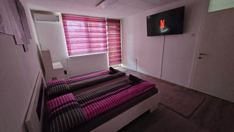 Stan na dan Bosanska Krupa Apartment in Federation of Bosnia and Herzegovina