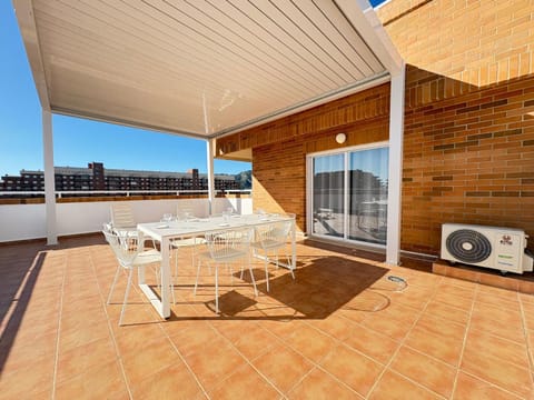 Property building, Balcony/Terrace
