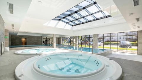 Hot Tub, Pool view, Swimming pool, Swimming pool