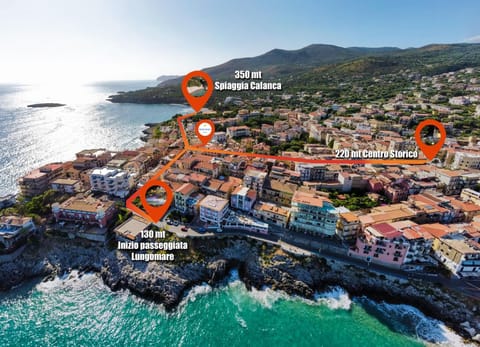 Nearby landmark, Bird's eye view, Beach, City view