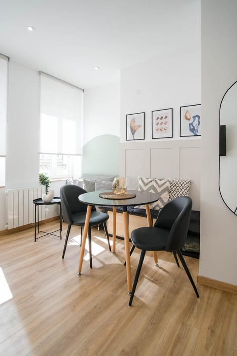 La Capsule - Appartement Design et Cosy Apartment in Cambrai