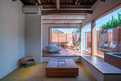 View (from property/room), Living room, Seating area, air conditioner