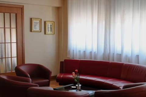 Living room, Lobby or reception, Seating area