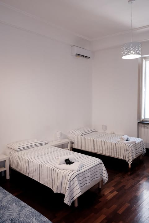 Bed, Photo of the whole room, Bedroom, towels, air conditioner