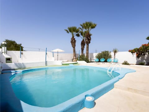 BBQ facilities, Garden, Swimming pool, Swimming pool, sunbed