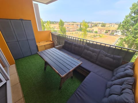 Property building, View (from property/room), Balcony/Terrace