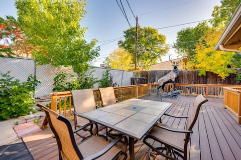 Pet-Friendly Gem with Private Yard in Westminster! House in Westminster