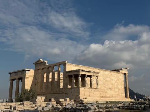 Nearby landmark