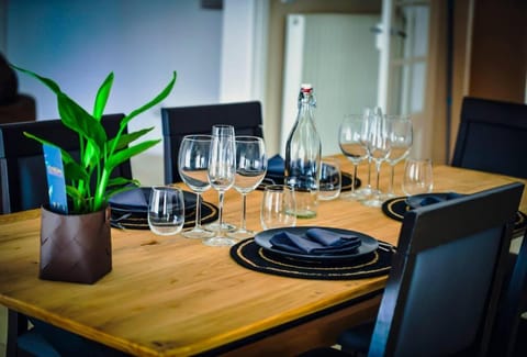 Grand appartement de haut standing en centre-ville Apartment in Montluçon