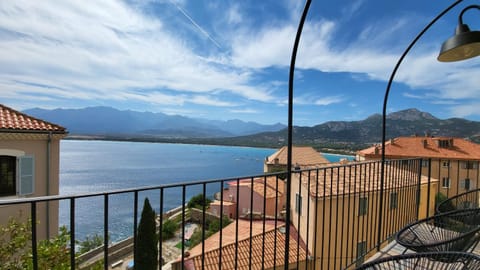 View (from property/room), View (from property/room), Balcony/Terrace, Mountain view, Mountain view, Sea view, Sea view