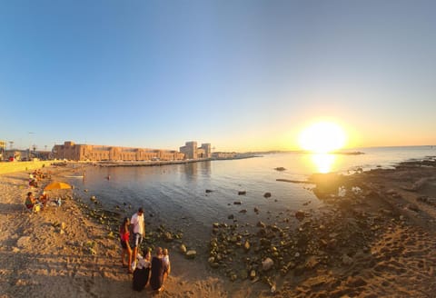 Nearby landmark, Beach, Sea view, Sunset