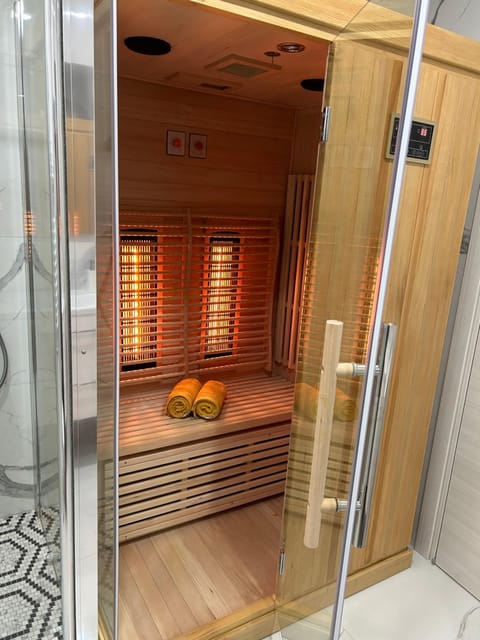 Sauna, Sauna, Bathroom