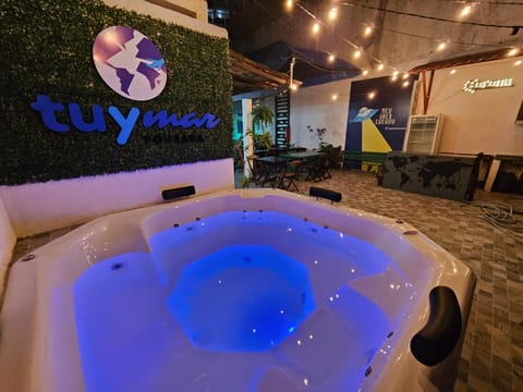 Night, Open Air Bath