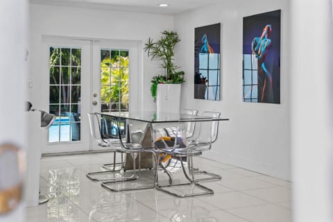 Luxury Vacation House in Miami’s Center! House in Coral Gables