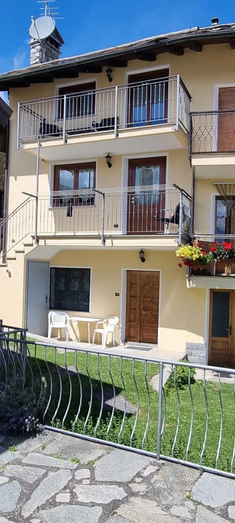 Il Paradiso CIR 0003 House in Aosta Valley, Italy